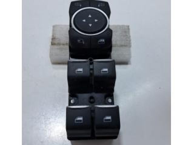 bontott FORD PUMA Ablakemelő Kapcsoló Négyes / Kettes