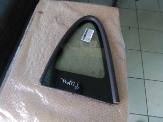 bontott FORD PUMA Bal C Oszlop Oldalablak Üveg