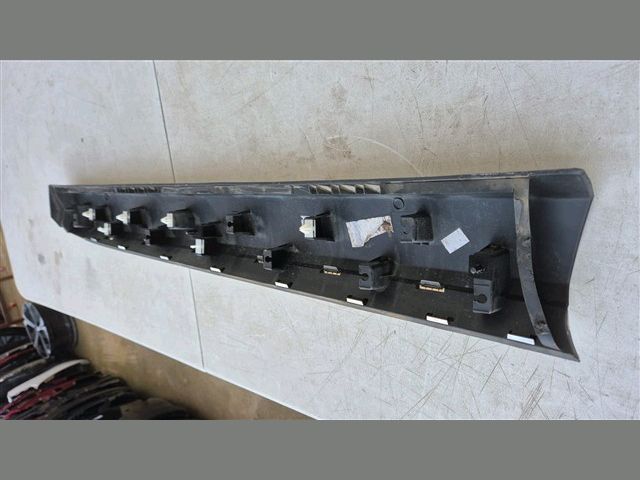 bontott FORD PUMA Bal első Ajtó Díszléc