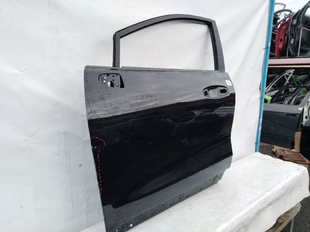 bontott FORD PUMA Bal első Ajtó (Üres lemez)