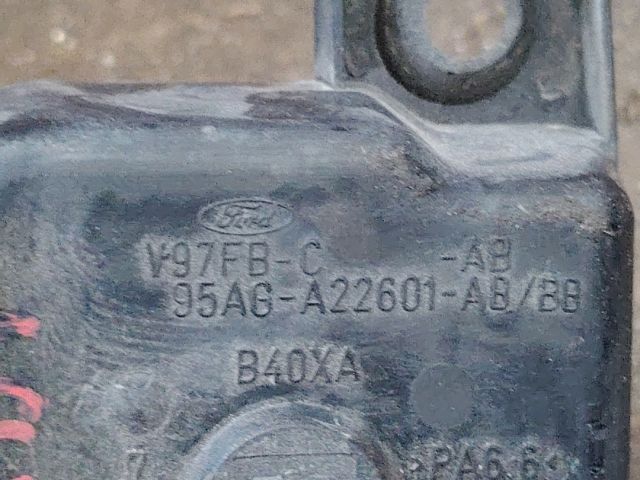 bontott FORD PUMA Bal első Belső Kilincs