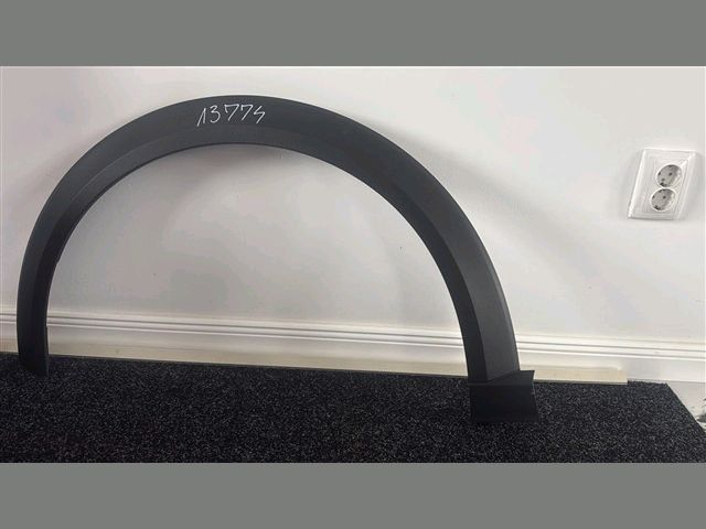 bontott FORD PUMA Bal első Sárvédő Díszléc