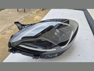 bontott FORD PUMA Bal Fényszóró