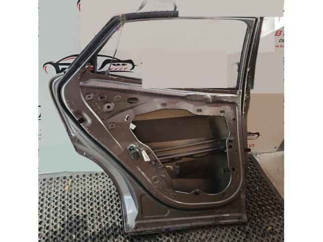 bontott FORD PUMA Bal hátsó Ajtó (Üres lemez)