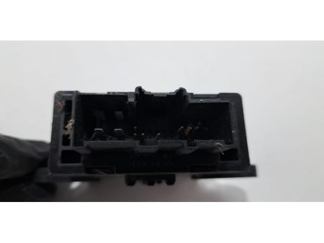 bontott FORD PUMA Bal hátsó Ajtó Vezérlőegység