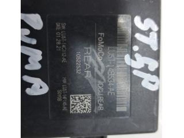 bontott FORD PUMA Bal hátsó Ajtó Vezérlőegység