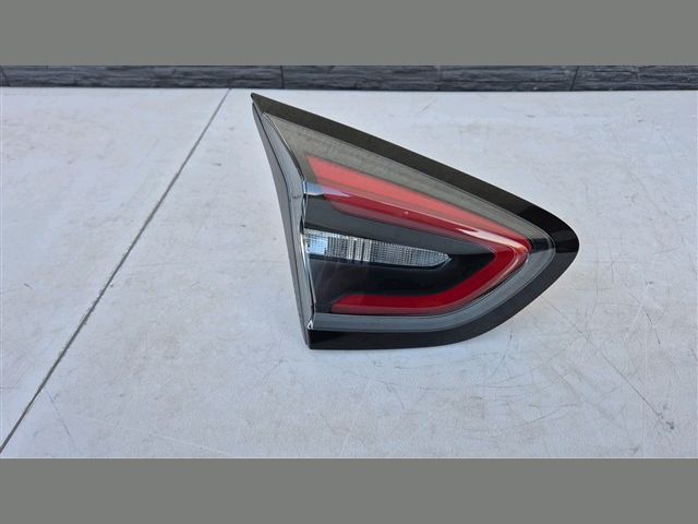 bontott FORD PUMA Bal Hátsó Lámpa