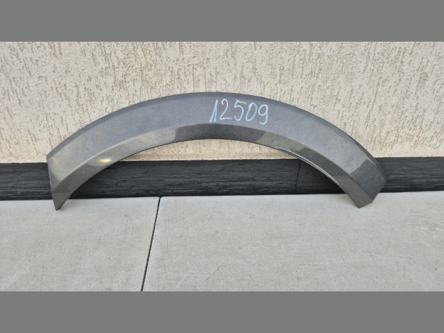 bontott FORD PUMA Bal hátsó Sárvédő Díszléc