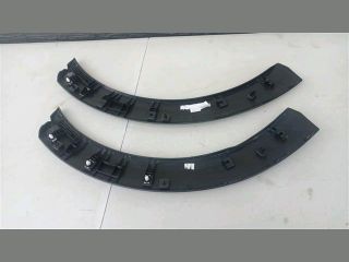 bontott FORD PUMA Bal hátsó Sárvédő Szélesítő