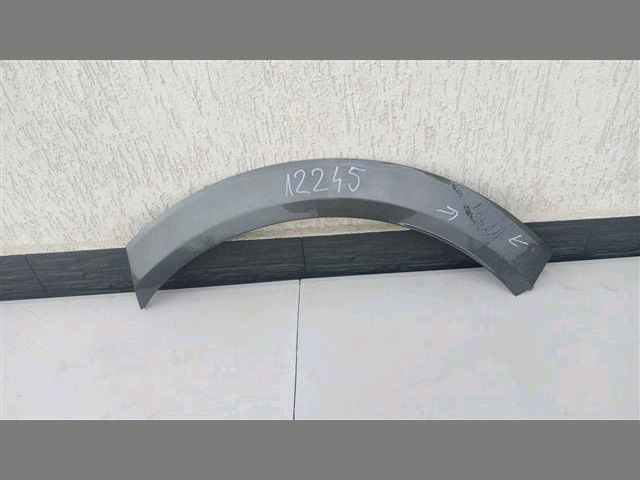 bontott FORD PUMA Bal hátsó Sárvédő Szélesítő