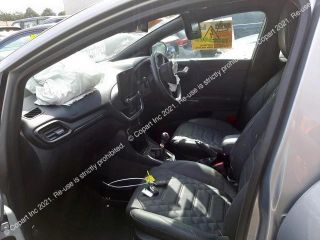 bontott FORD PUMA Biztosítéktábla Utastér