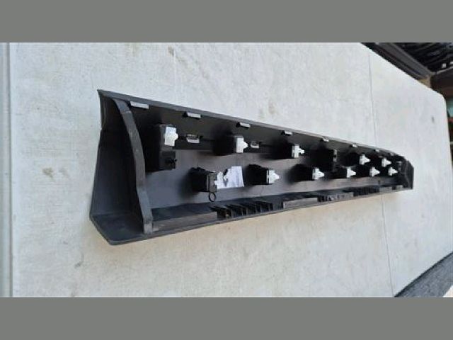 bontott FORD PUMA Csomagtérajtó Díszléc