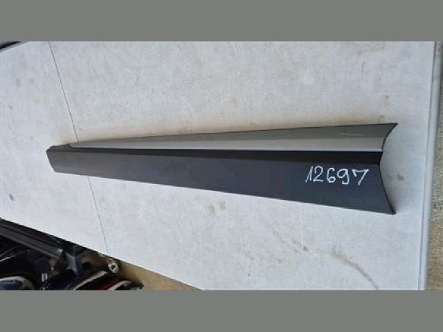 bontott FORD PUMA Csomagtérajtó Díszléc