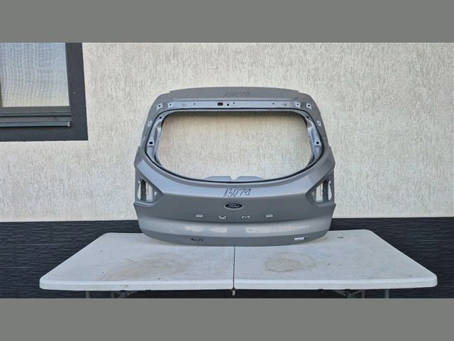 bontott FORD PUMA Csomagtérajtó (Üres lemez)