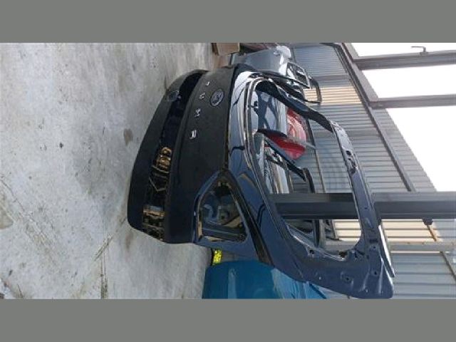 bontott FORD PUMA Csomagtérajtó (Üres lemez)