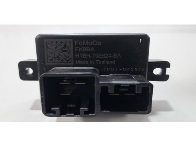 bontott FORD PUMA Előtét Ellenállás Fűtőmotor