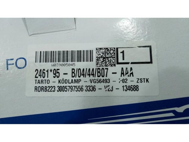 bontott FORD PUMA Első Lökhárító Bal Díszrács