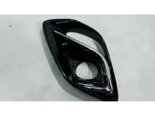 bontott FORD PUMA Első Lökhárító Bal Díszrács