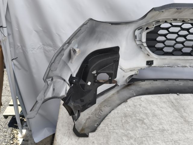 bontott FORD PUMA Első Lökhárító (Részeivel)