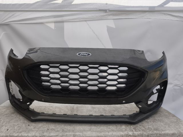 bontott FORD PUMA Első Lökhárító (Részeivel)