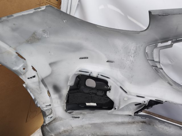 bontott FORD PUMA Első Lökhárító (Részeivel)