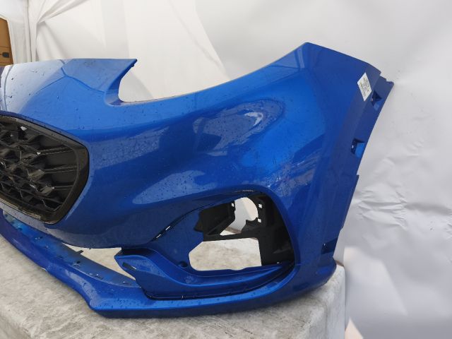 bontott FORD PUMA Első Lökhárító (Részeivel)