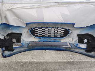 bontott FORD PUMA Első Lökhárító (Részeivel)