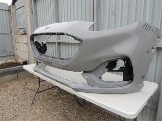 bontott FORD PUMA Első Lökhárító (Részeivel)