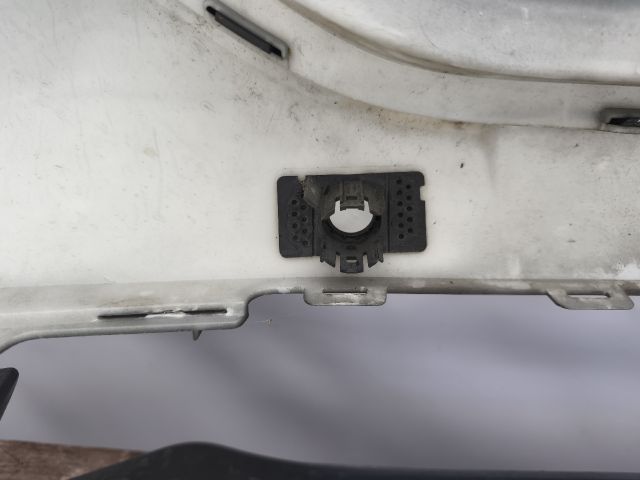 bontott FORD PUMA Első Lökhárító (Részeivel)