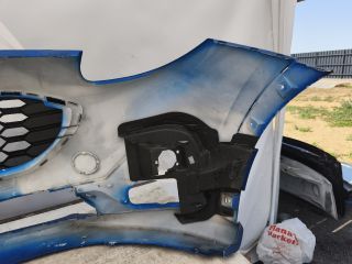 bontott FORD PUMA Első Lökhárító (Részeivel)