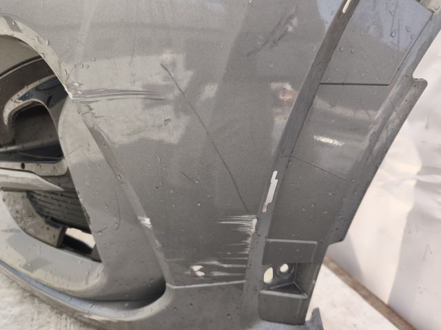 bontott FORD PUMA Első Lökhárító (Részeivel)