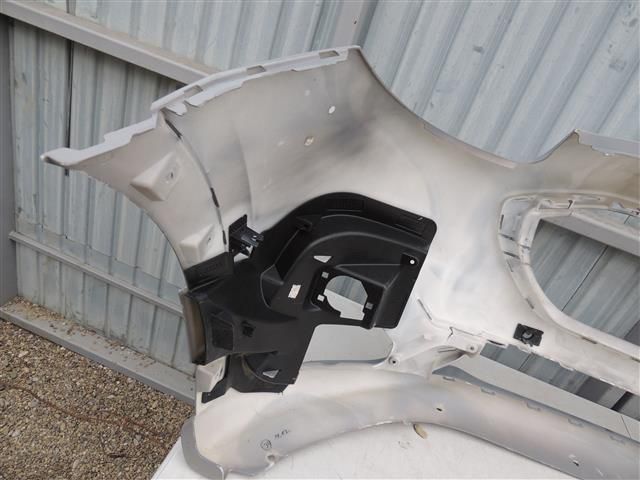 bontott FORD PUMA Első Lökhárító (Részeivel)