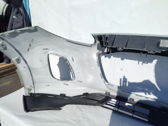 bontott FORD PUMA Első Lökhárító (Üresen)