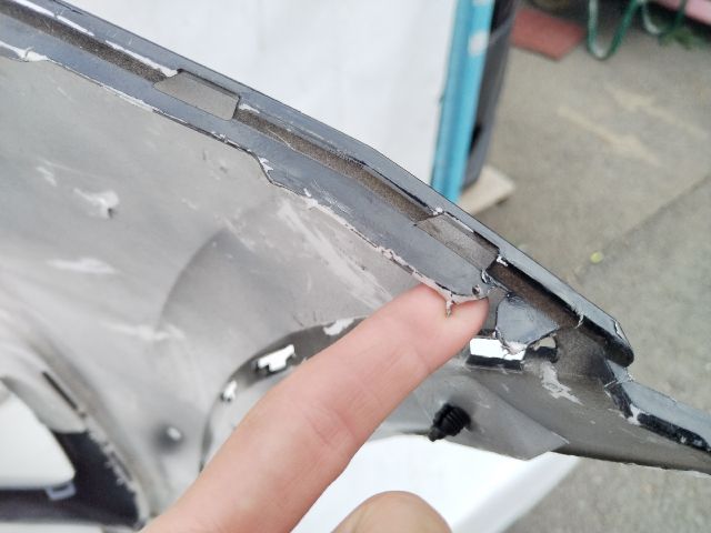 bontott FORD PUMA Első Lökhárító (Üresen)