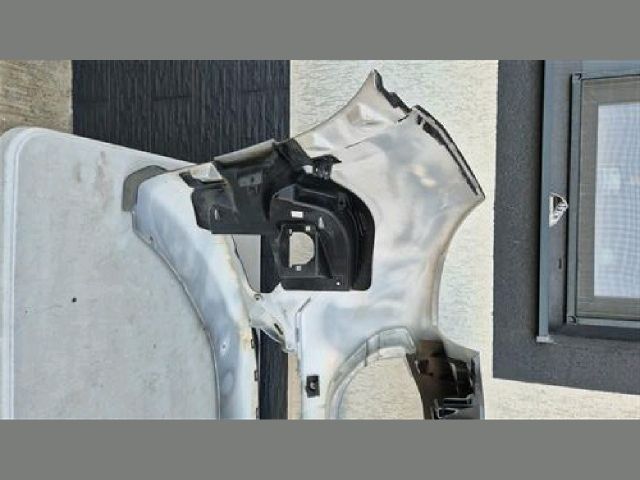 bontott FORD PUMA Első Lökhárító (Üresen)