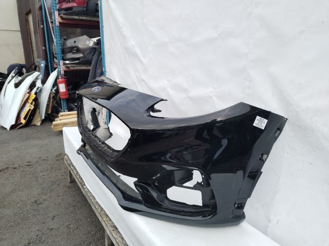 bontott FORD PUMA Első Lökhárító (Üresen)