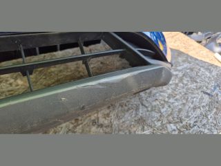 bontott FORD PUMA Első Lökhárító (Üresen)