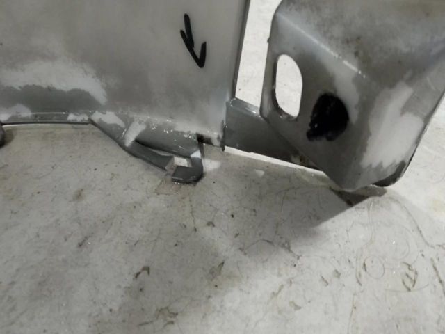 bontott FORD PUMA Első Lökhárító (Üresen)