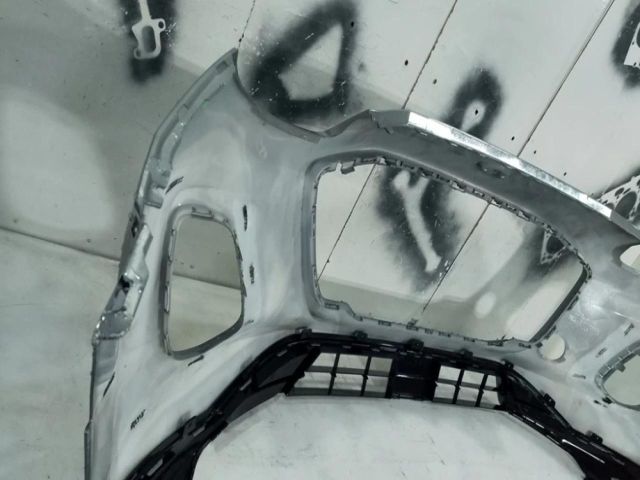 bontott FORD PUMA Első Lökhárító (Üresen)