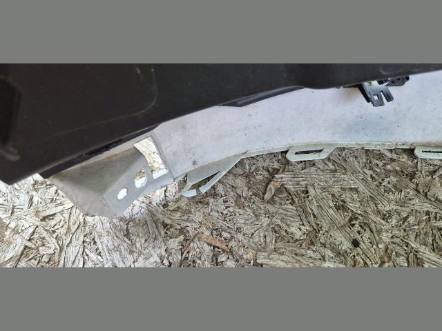 bontott FORD PUMA Első Lökhárító (Üresen)