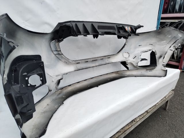 bontott FORD PUMA Első Lökhárító (Üresen)