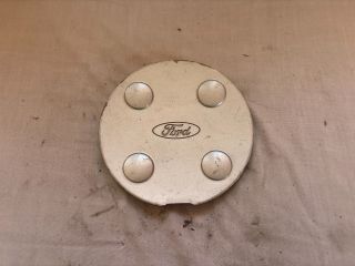 bontott FORD PUMA Felniközép (1 db)