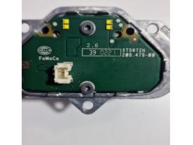 bontott FORD PUMA Fényszóró Elektronika