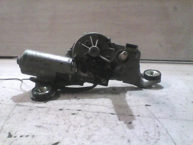 bontott FORD PUMA Hátsó Ablaktörlő Motor