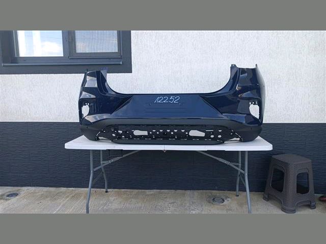 bontott FORD PUMA Hátsó Lökhárító (Részeivel)