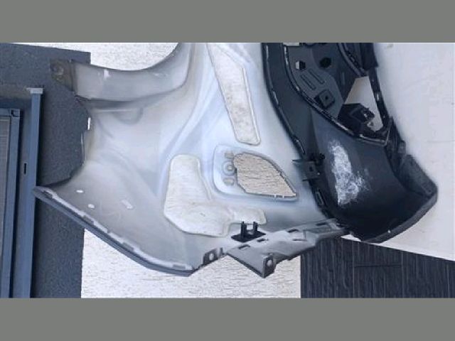 bontott FORD PUMA Hátsó Lökhárító (Részeivel)