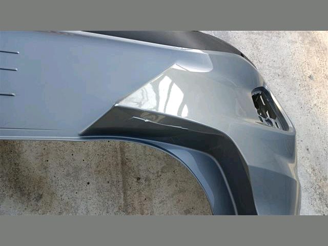 bontott FORD PUMA Hátsó Lökhárító (Részeivel)