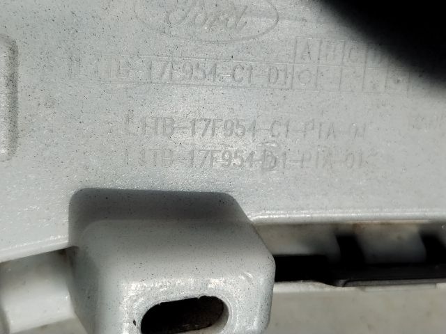 bontott FORD PUMA Hátsó Lökhárító (Üresen)