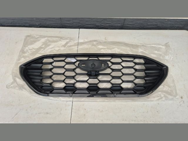 bontott FORD PUMA Hűtőrács