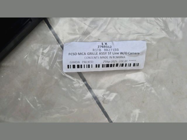 bontott FORD PUMA Hűtőrács